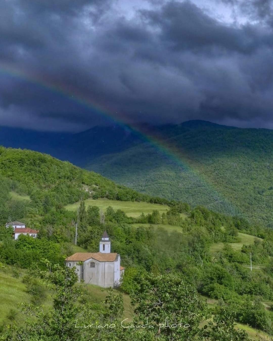La Casa Della Lavanda Borgo Adorno Exterior foto