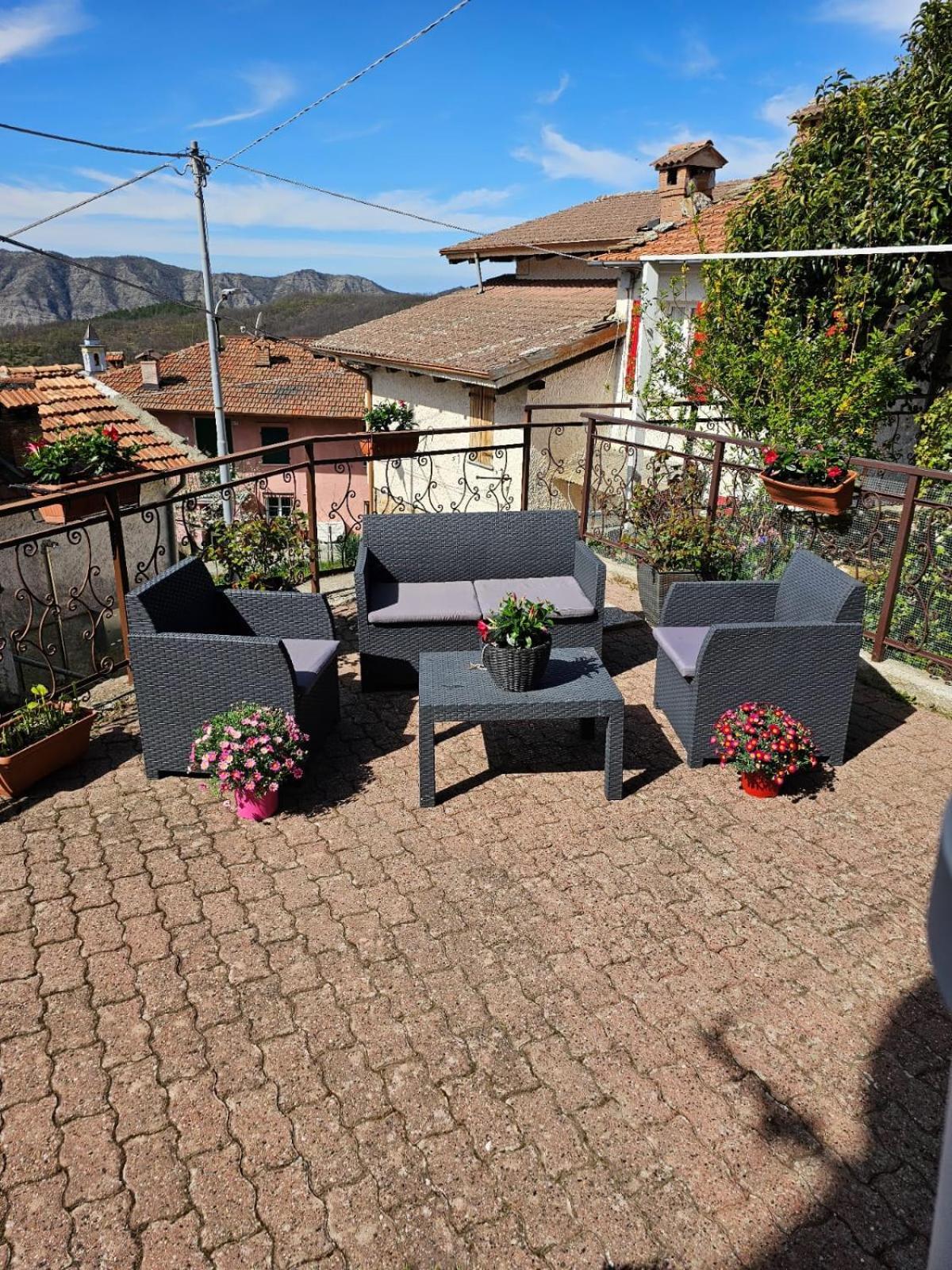 La Casa Della Lavanda Borgo Adorno Exterior foto