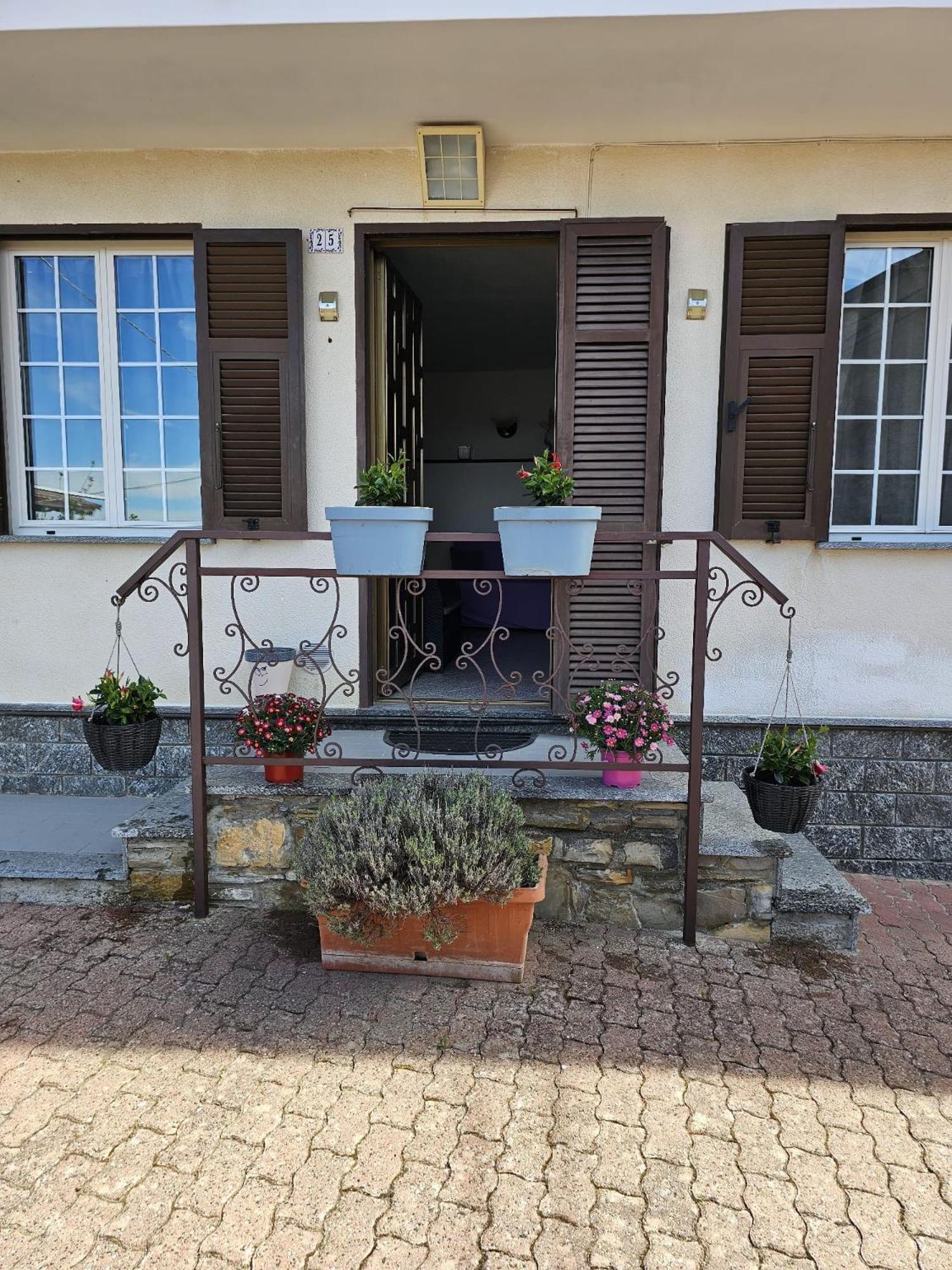 La Casa Della Lavanda Borgo Adorno Exterior foto